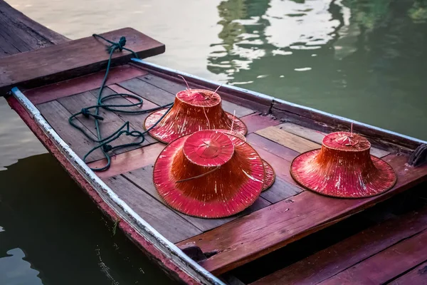 Red Hats Boat Famous Pattaya Floating Market Which Has Traditional — Stock Photo, Image