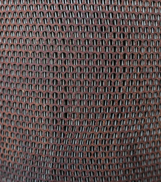 Doku eski paslı metal ızgara