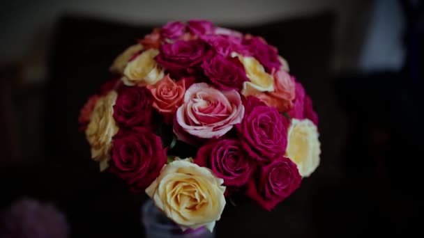 Bellissimo bouquet da sposa — Video Stock