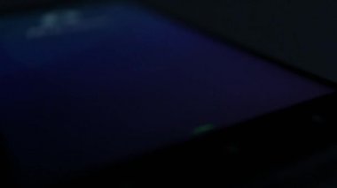 Smartphone ekran yakın çekim, gelen bir aramayý cevaplamak sayfasında gelen telefon görüşmesi gösterge