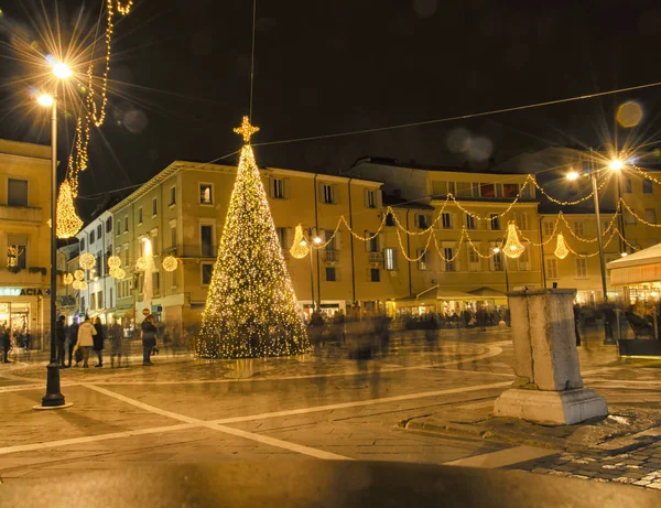 Decoraciones de Navidad en Rímini — Foto de Stock