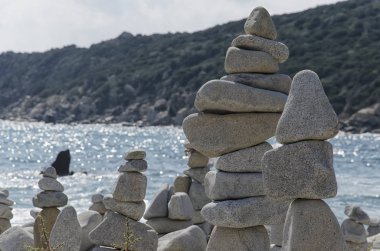 İç denge taşlarla yapılmış
