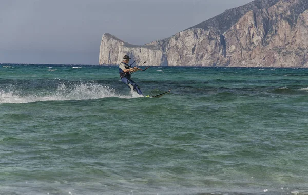 Leeftijd persoon houdt actief door het beoefenen van extreme sporten — Stockfoto