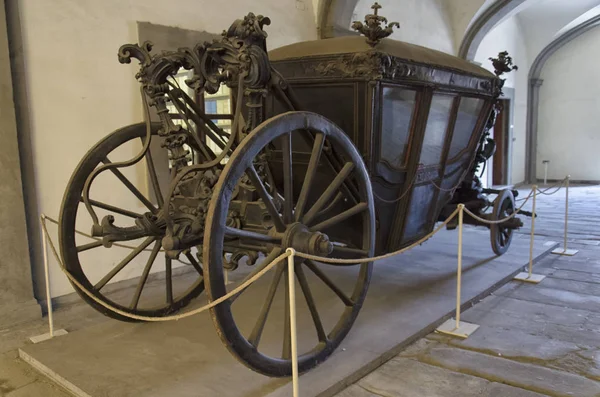 Elegante carroza del siglo XIX — Foto de Stock