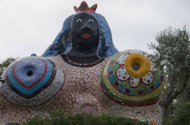 Tarot'un bahçe sanat biri