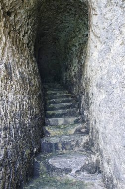 Gizli geçit Kaya Kazısı