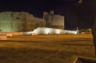 Otranto kale geceleri