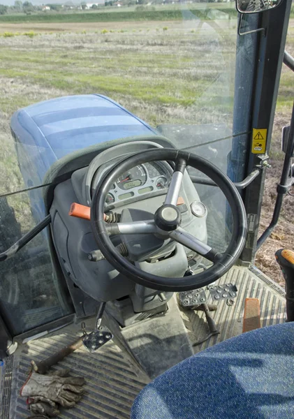 Pohled z kabiny traktoru — Stock fotografie
