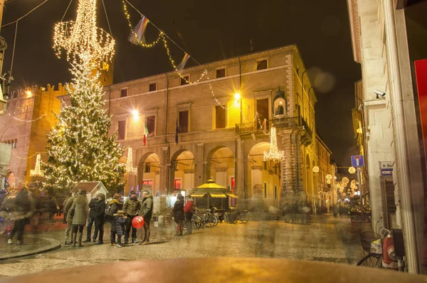 Noel tatili içinde stresli yaşam
