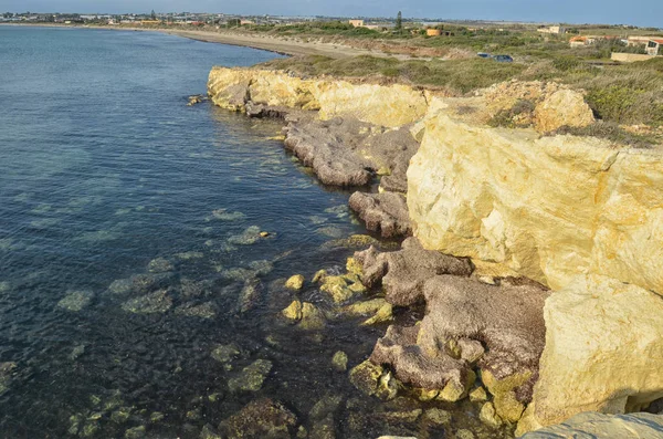 De prachtige kustlijn van de provincie Ragusa — Stockfoto