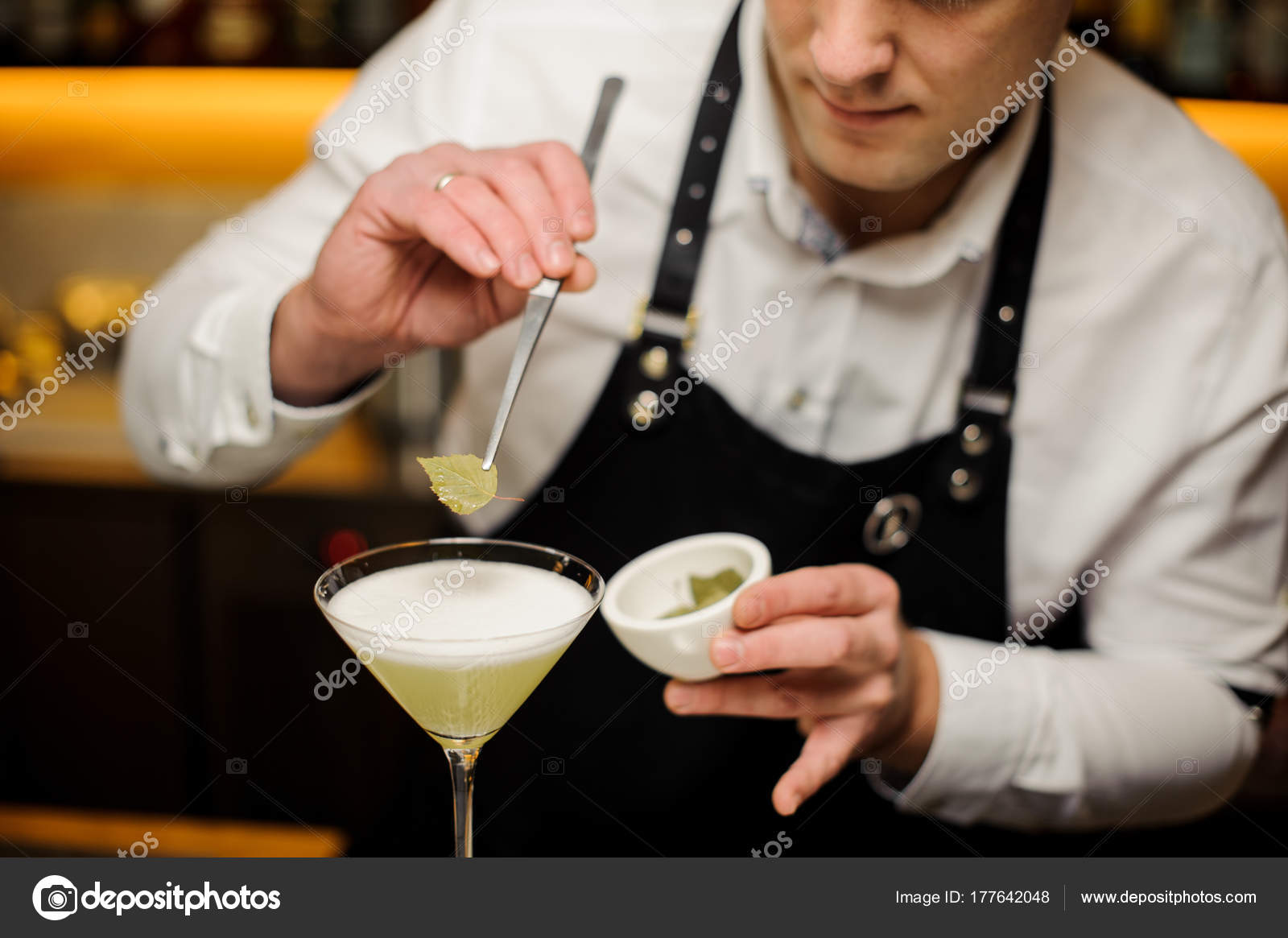 cocktail bartender apron