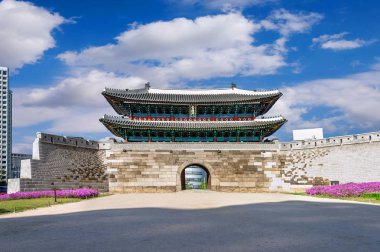 Sungnyemun kapısı (Namdaemun Pazar) Seoul, Güney Kore