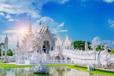 WAT Rong Khun tapınakta Chiang Rai, Tayland, Thailand (Beyaz Tapınak).