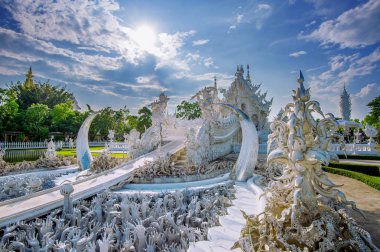 WAT Rong Khun tapınakta Chiang Rai, Tayland, Thailand (Beyaz Tapınak).