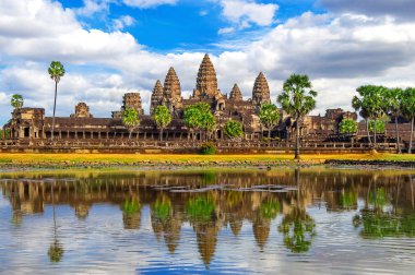 Kamboçya Angkor Wat Tapınağı, Siem biçmek.