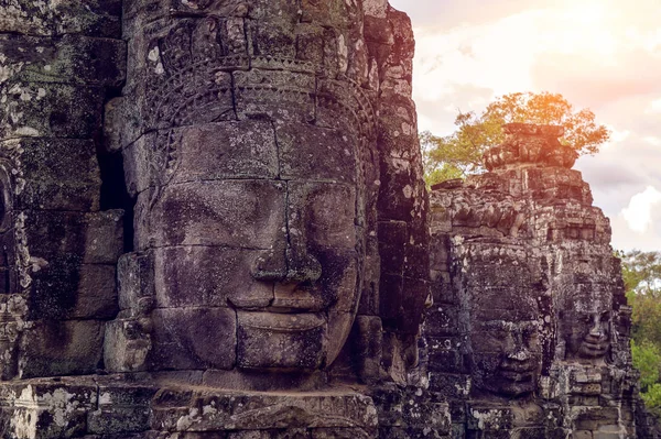 Bajontempel mit riesigen Steinflächen, angkor wat, siem reap, Kambodscha — Stockfoto