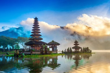 pura ulun danu bratan tapınağı Bali, Endonezya.