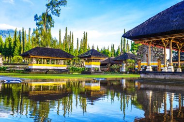 pura ulun danu bratan tapınağı Bali, Endonezya.
