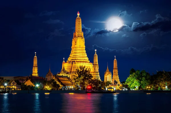Tempio di Wat Arun a Bangkok, Thailandia. — Foto Stock