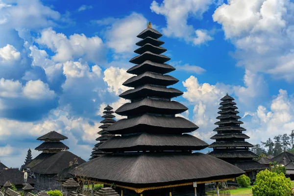 バリ島、インドネシアのブサキ寺院. — ストック写真