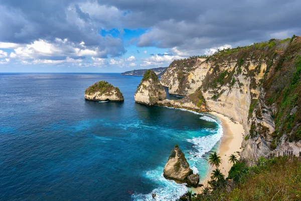 Nusa penida adasında Elmas plaj, Endonezya Bali.