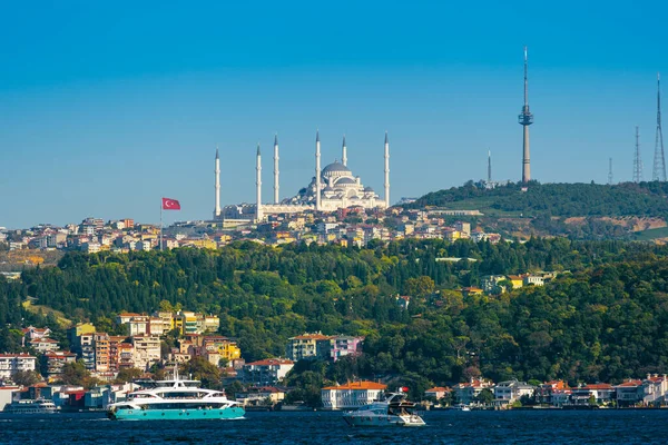 Τζαμί Camlica Στην Κωνσταντινούπολη Τουρκία — Φωτογραφία Αρχείου