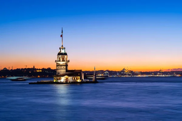 Torre Doncella Por Noche Estambul Turquía — Foto de Stock