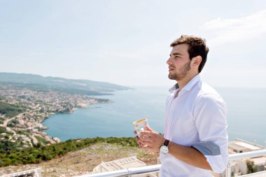 kahve ile işadamı 