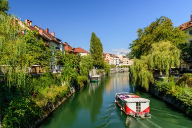 Ljubljana 'daki Ljubljanica Nehri