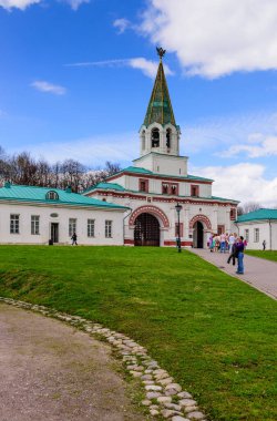 Moskova, Rusya - 29 Nisan 2018: Moskova turu. Kolomenskoye Müze rezervi.