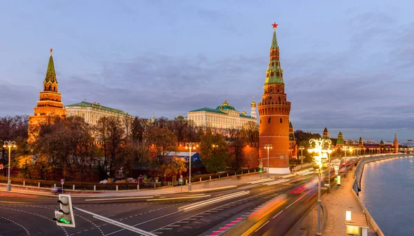 Moskwa Rosja Listopada 2019 Zwiedzanie Moskwy Widok Kreml Moskwa Rzekę — Zdjęcie stockowe