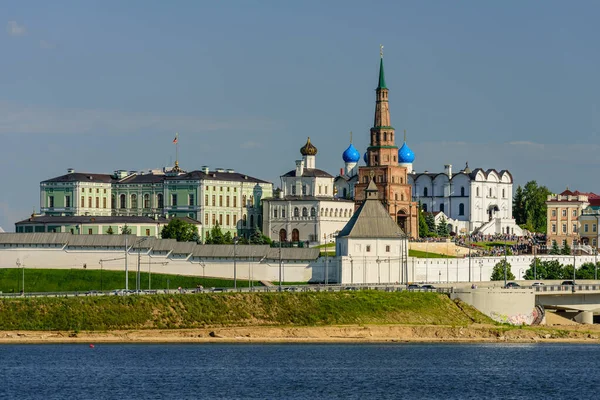 View Kazan Kremlin Presidential Palace Annunciation Cathedral Soyembika Tower Qolsharif — Stock Photo, Image
