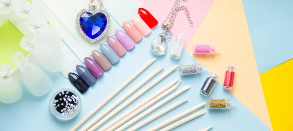 Exemplos Dicas Unhas Vista Superior Fundo Pastel Manicure Moda Moderna — Fotografia de Stock