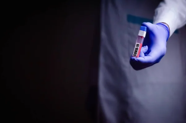 Doctor Holds Coronavirus His Hand Blood Test Inscription Covid Medical — Stock Photo, Image