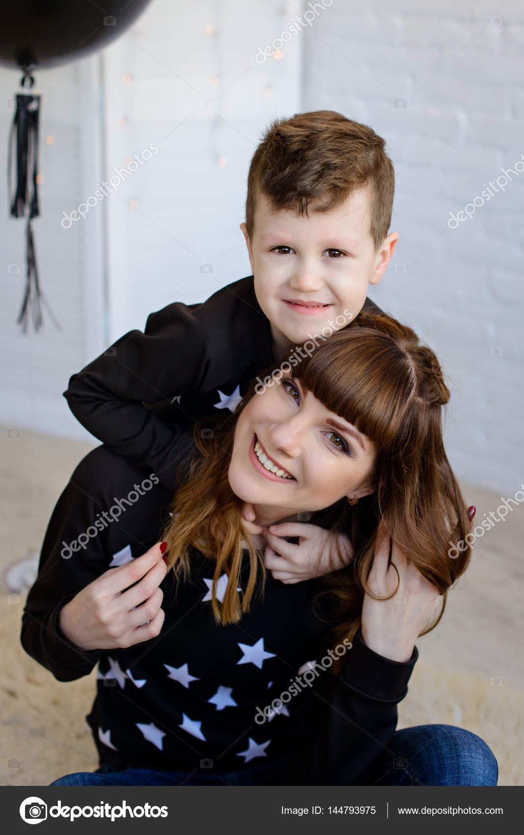 Photo Mother And Son Shoot Outfits Mother And Son In A Fashion