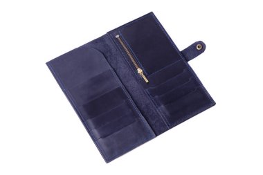 İzole beyaz bir arka plan üzerinde deri cüzdan