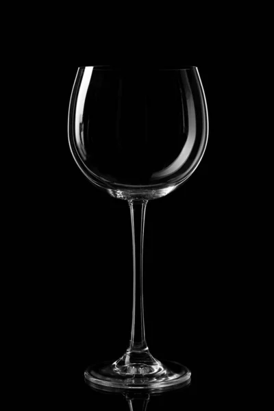 Silhueta de vidro vazio isolado em fundo preto — Fotografia de Stock