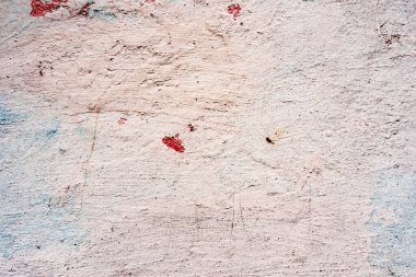 Doku, duvar, beton, arka plan olarak kullanılabilir. Çizik ve çatlaklarla dolu bir duvar parçası.