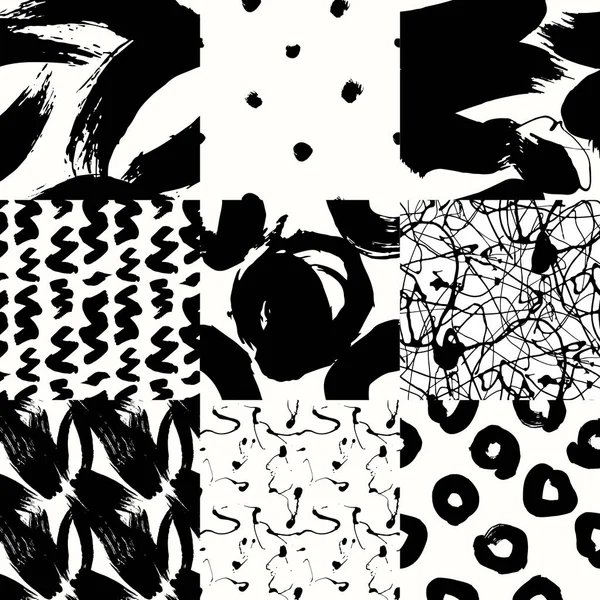 Набор бесшовных шаблонов с креативной текстурой. Векторная иллюстрация мазков краски, спрей. Черно-белый фон . — стоковый вектор