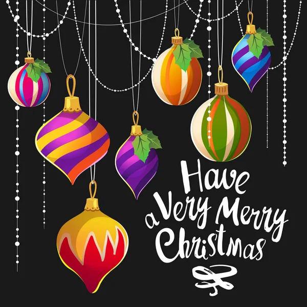 Vector vakantie poster voor Happy New Year op zwarte achtergrond. Handgeschreven inscriptie. Belettering design. Illustratie met kerst klatergoud en veelkleurige ballen. — Stockvector