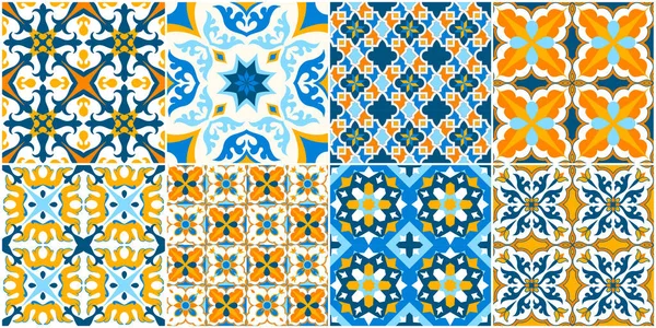 Sömlöst mönster med portugisiska kakel. Vektor illustration av Azulejo på vit bakgrund. Medelhavsstil. Flerfärgad design. — Stock vektor