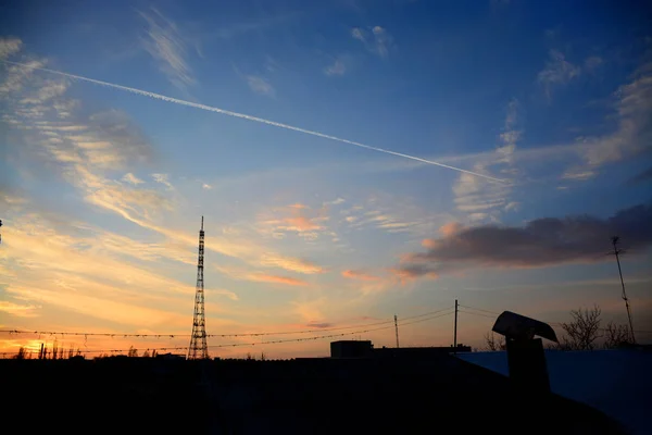  Gün batımında gökyüzü