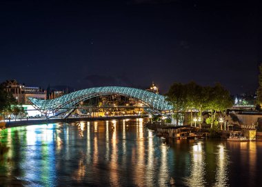 Georgia, Tbilisi gece .