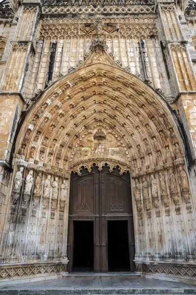 Portugal, Batalha. Monasterio de Santa Maria da Vitoria . — Foto de Stock