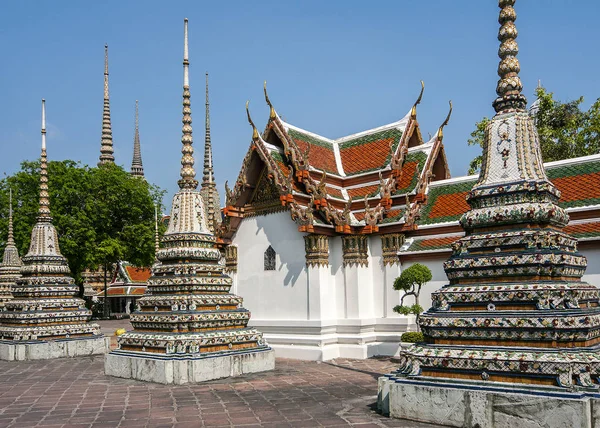 Thailand, Bangkok. Temple of the Reclining Buddha (Wat Pho). — Stock Photo, Image