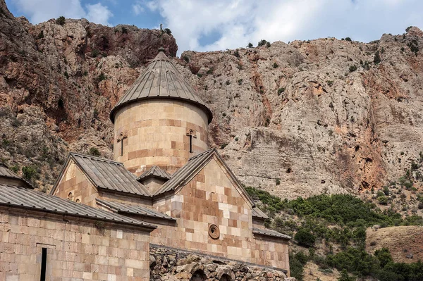 Noravank, a Igreja de São João Batista e a capela de S. João Batista — Fotografia de Stock