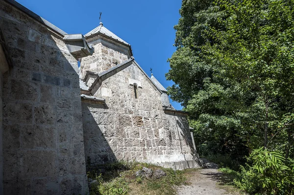 A fachada lateral da Igreja de St. Grigor no mosteiro de Hag — Fotografia de Stock