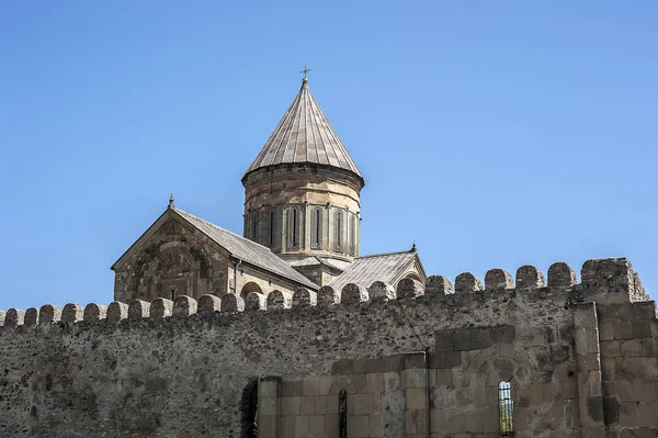 De kathedraal patriarchale kathedraal van alle Georgia Svetitskhovel — Stockfoto