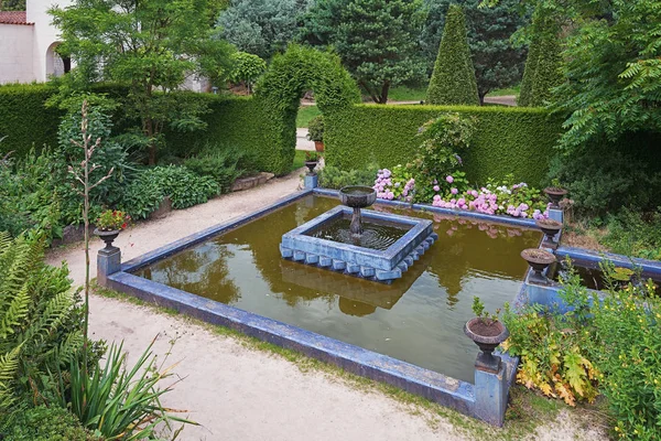 Marokkaanse tuin kopie in het park — Stockfoto