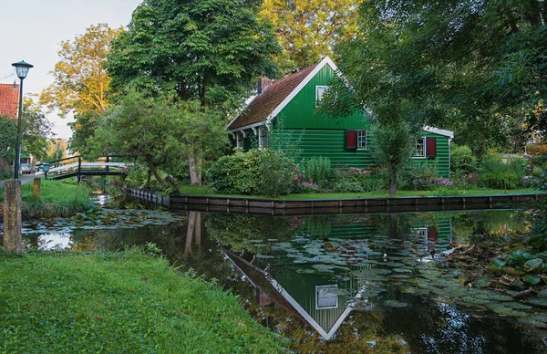 Zaandam yakınındaki Haaldersbroek hamlet.